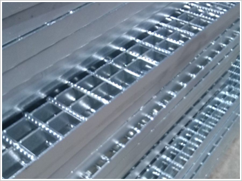 熱鍍鋅格柵板型號、泰江格柵板生產廠家、河北熱鍍鋅格柵板廠