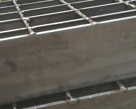 G805/50/100鍍鋅平臺鋼格柵板價格 G805/50/100鍍鋅平臺鋼格柵板價格