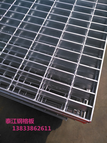 如何選擇具有合適承載力的鋼格板溝蓋？