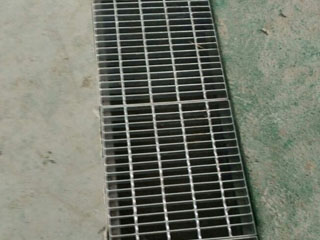 過(guò)車溝蓋板